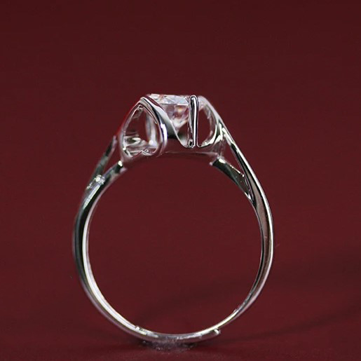 Moissanite Rêve Lumineux MR059 ring